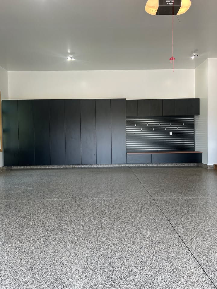 Large Locker and Drop Zone