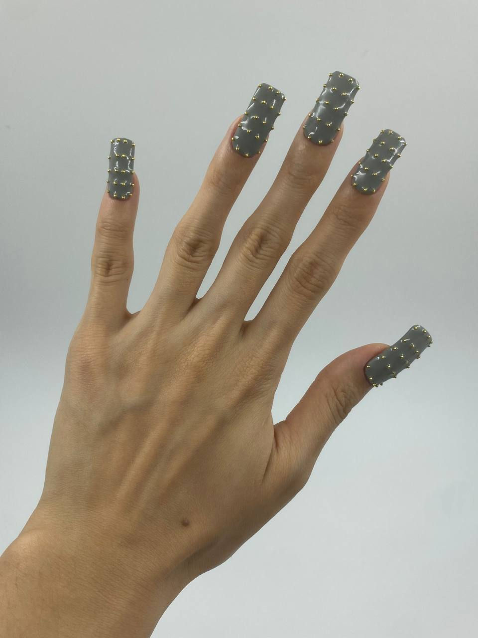 Miniatura: Unhas de Studs