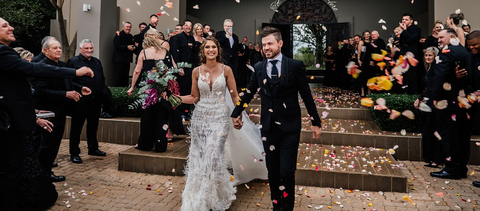 Wedding Essential Issue 20 1753_edited.jpg