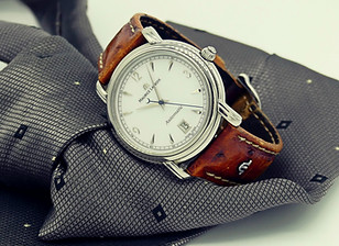 wrist-watch-2159351_edited.jpg