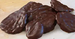 chocolate-covered-chips.webp