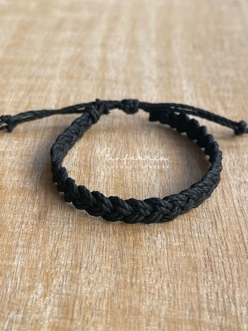 Men's Macrame Bracelet | Men's Eco-friendly Bracelet | FoundersGen
