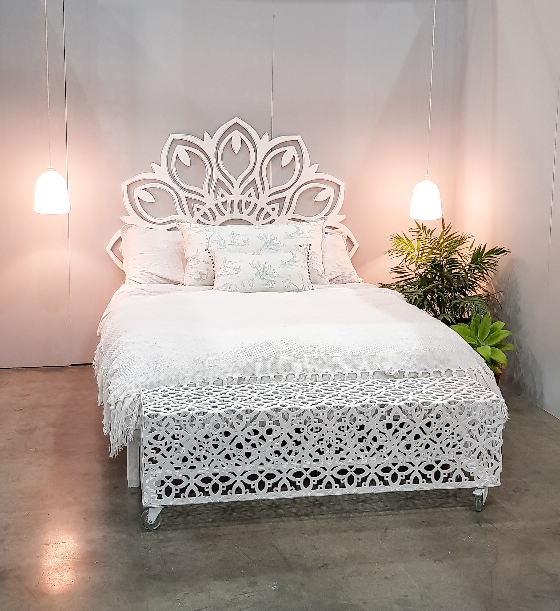 ראש מיטה נוצות טווס