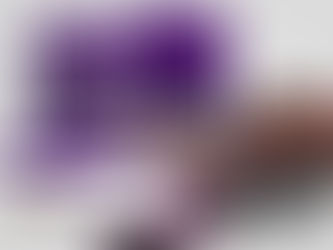 Álbum de estreia de queen ganha reedição com mixagens inéditas e clipe novo