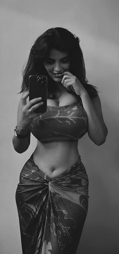 Anveshi-jain-hd-wallpaper