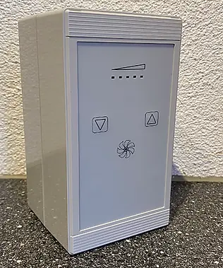 Neuer Regler von Pilatus Air | R-E-1 E 1 Amp. 230 V/ 50 Hz