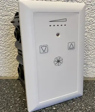 Neuer Regler von Pilatus Air | R-E-0.5 E 0.5 Amp. 230 V/ 50 Hz