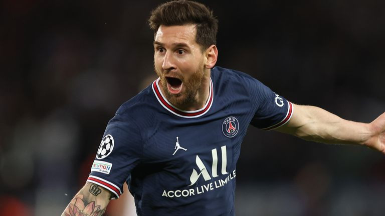 image of Lionel Messi scoring a goal