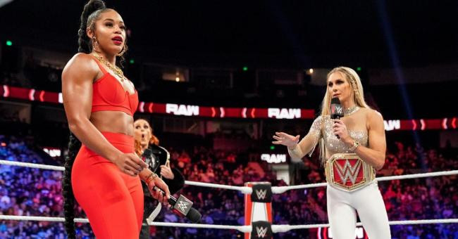 CHARLOTTE VS. BIANCA