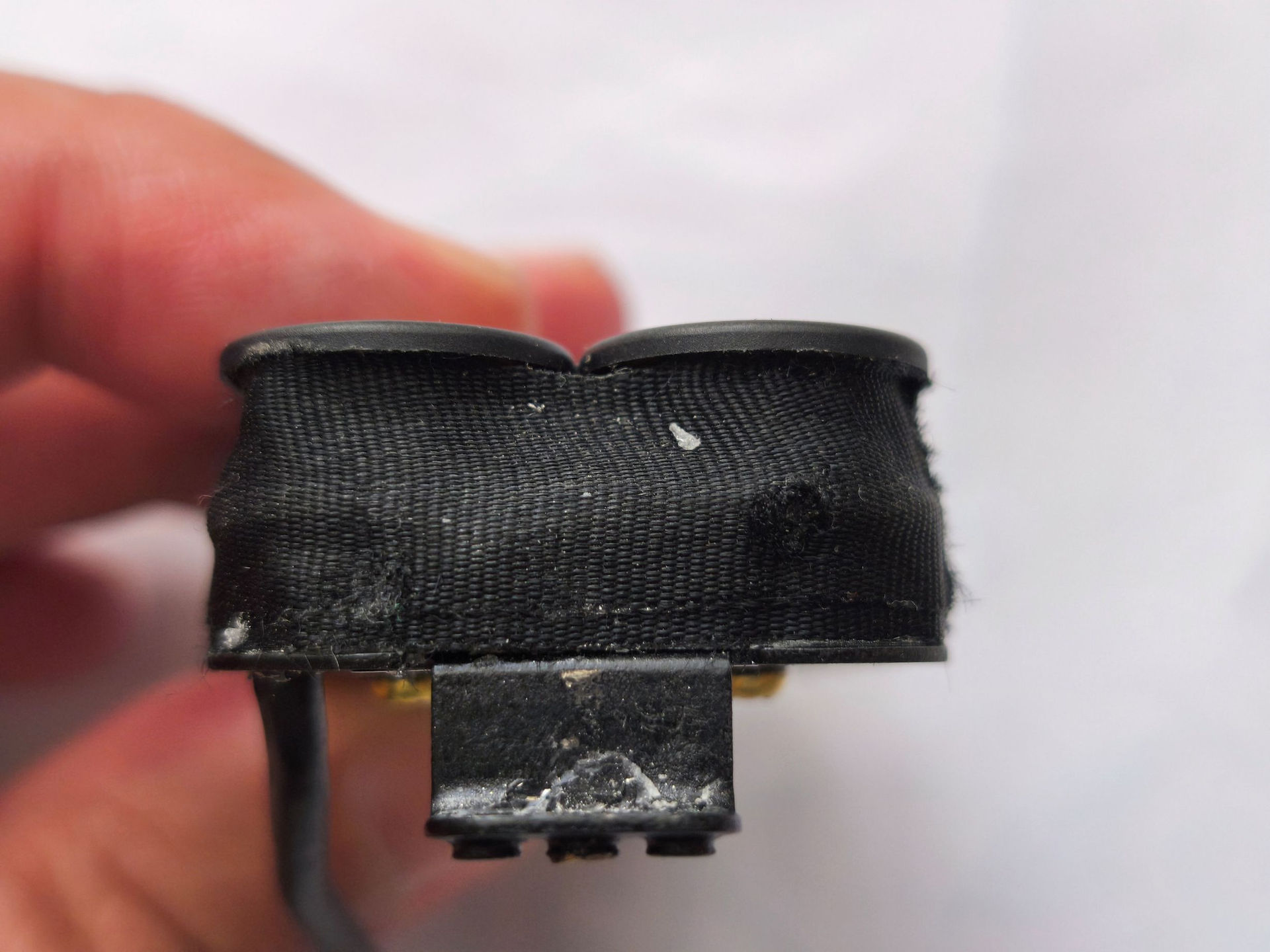 Blackened Edition humbucker coil detail 