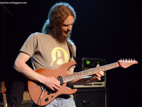 Guthrie Govan Interview 2007