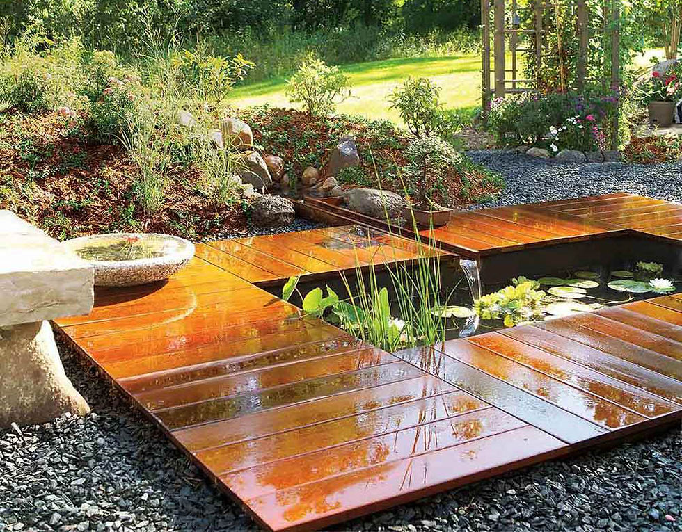 Jardines con estanques cuadrados y rectangulares