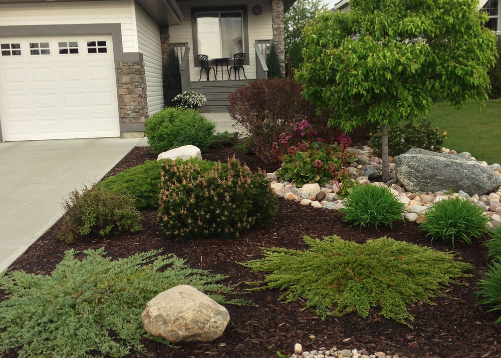 Ideas para decorar un jardín delantero