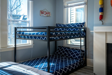 410 Park St-7.jpg