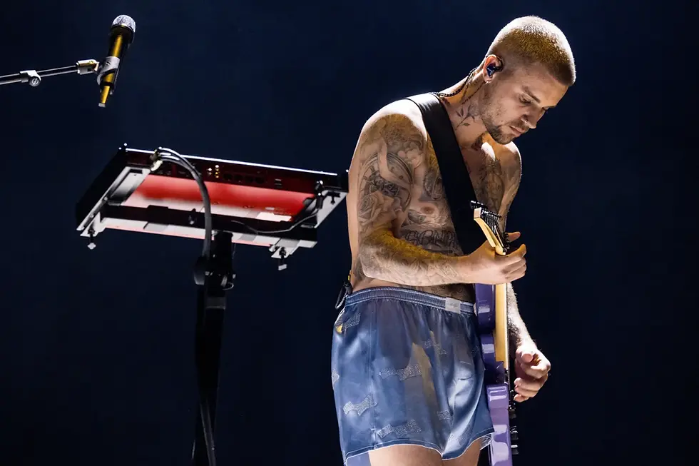 justin Bieber performing in his boxers