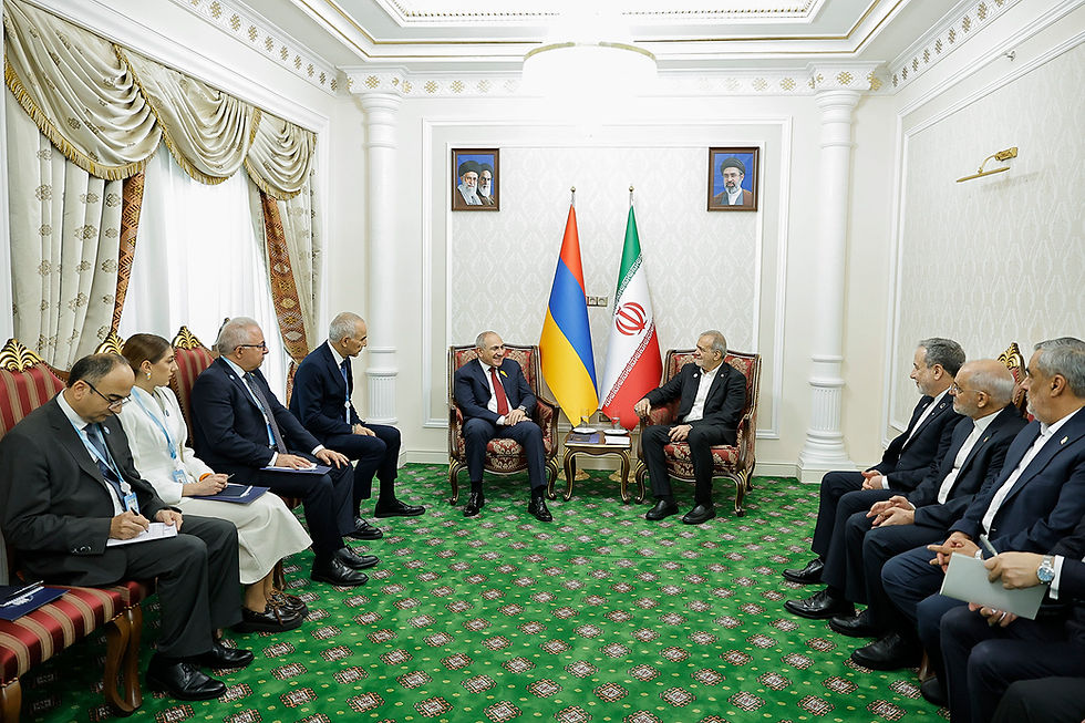 Pashinyan Meets Iranian President as Tehran Questions Trump Route