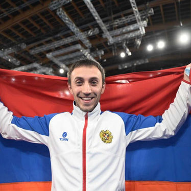 Artur Davtyan Becomes Two-Time World Gymnastics Champion in Men’s Vault