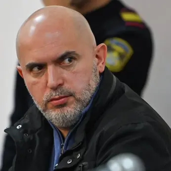 Armenia Charges Former Officials, Raids Opposition-Leaning Media Days Before Key Parliamentary Vote