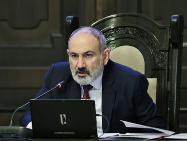 Pashinyan Issues Warning to Artsakh Leaders, Denounces Government-in-Exile Claims