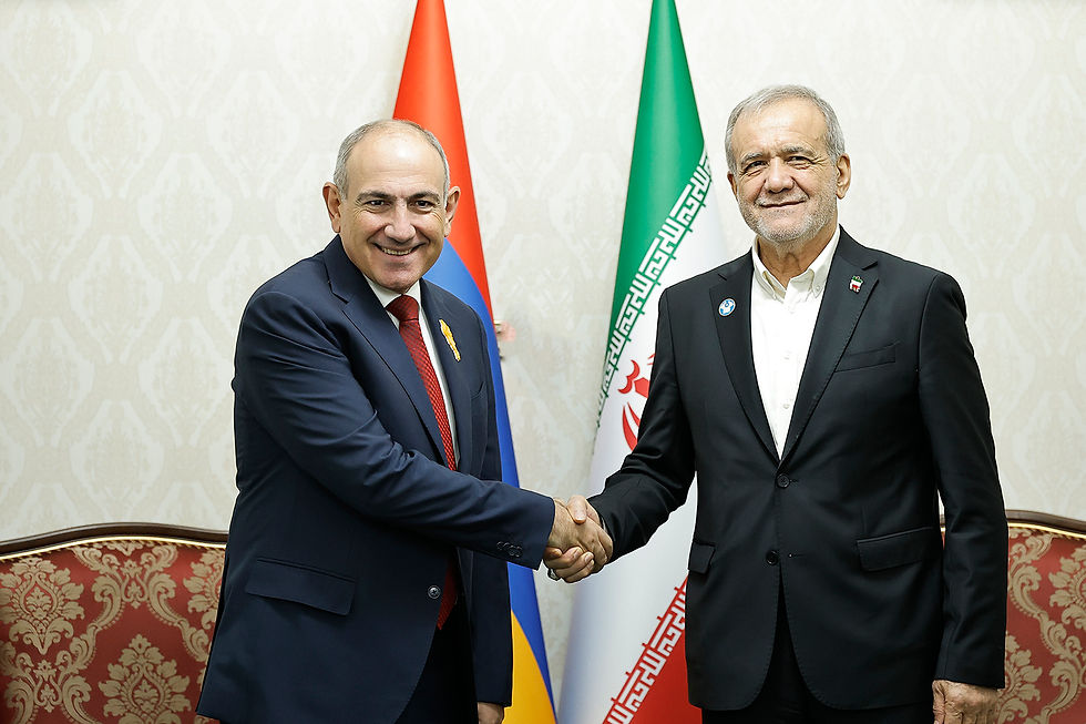 Pashinyan Meets Iranian President as Tehran Questions Trump Route