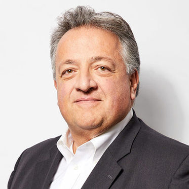 Noubar Afeyan and Armenian Ministers Discuss Creation of Private Investment Fund