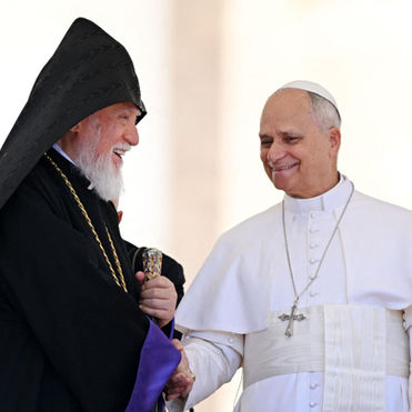 Catholicos Aram I and Armenian Clergy Sing “Cilicia” in the Vatican With Pope Leo XIV Standing Alongside Them
