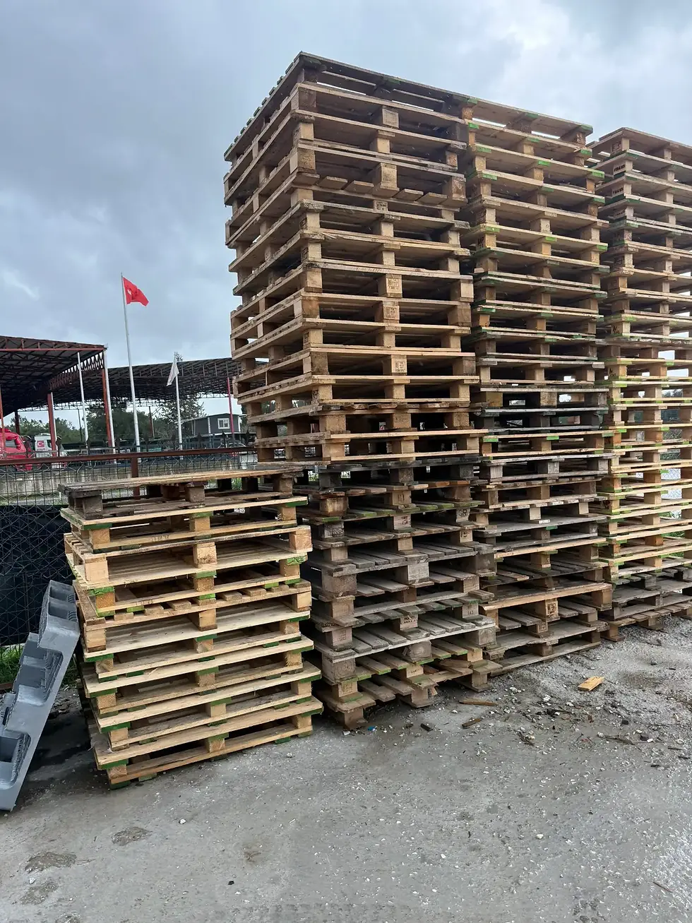 palet,ikinci el palet,euro palet,euro palet ölçüleri,euro palet standartları,euro palet özellikleri,epal palet,ikinci el euro palet,ikinci el epal palet,epal euro palet,euro palet fiyat