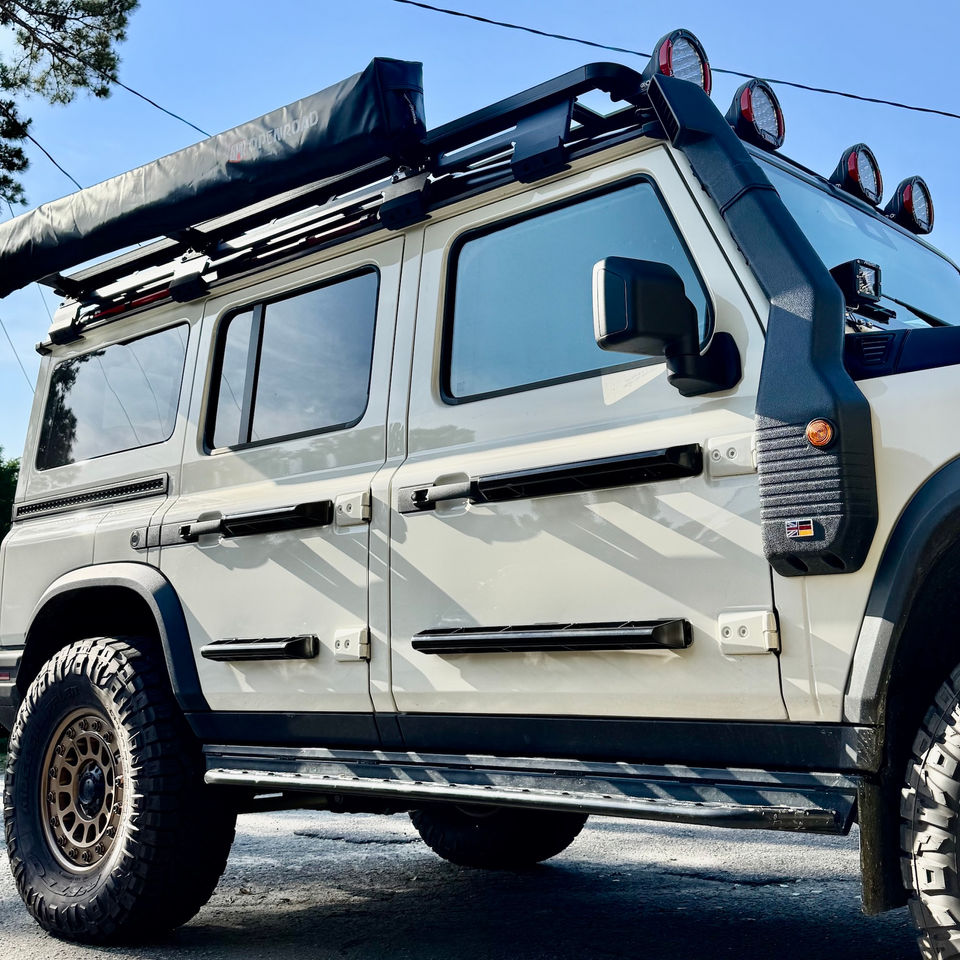 Signature Offroad Door Body Bars for Ineos Grenadier and Quartermaster
