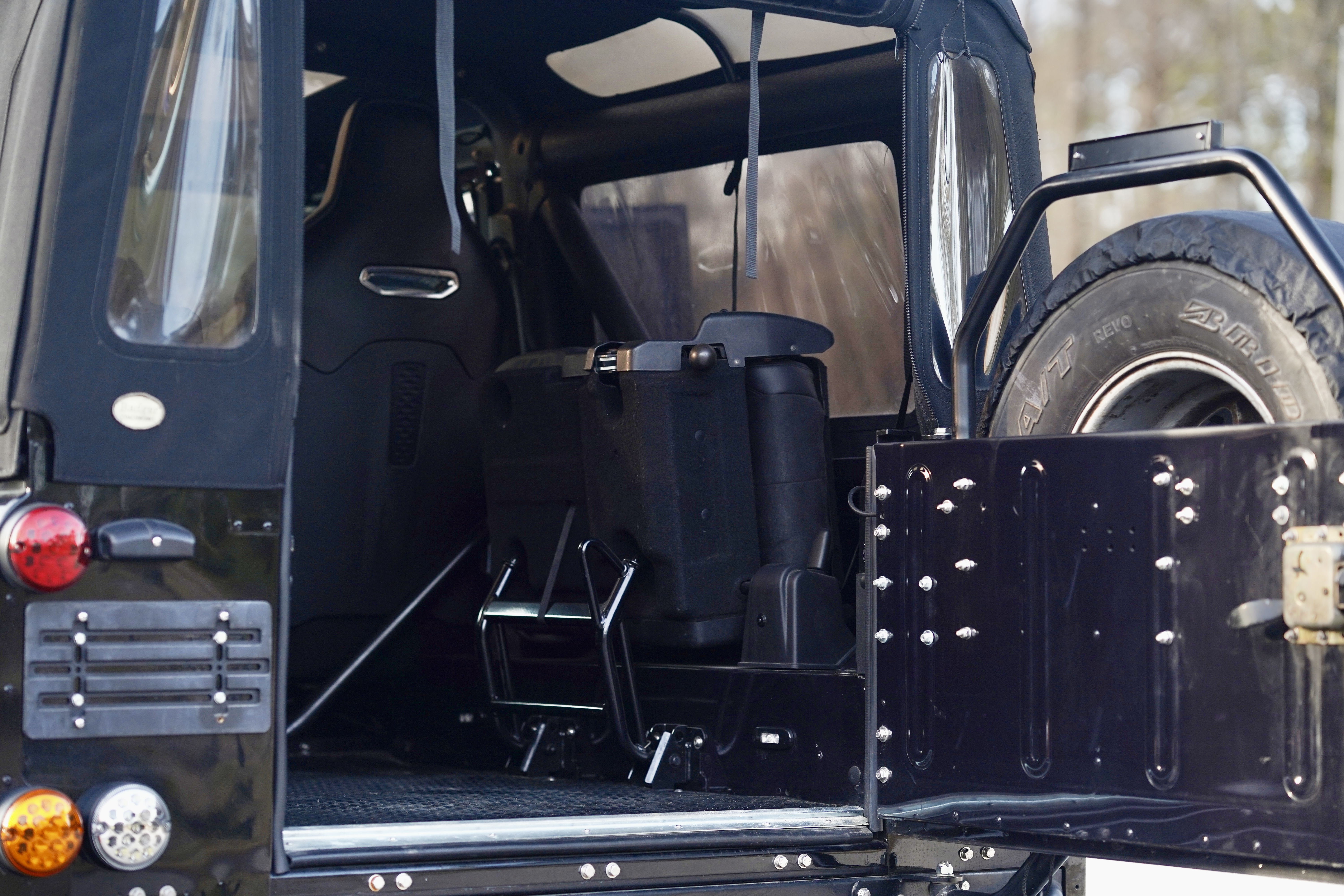 1997 Land Rover Defender Base - Photo 7