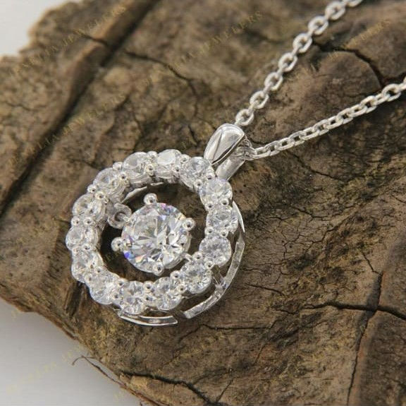 Unique Aurum Diamond Round cut Pendant