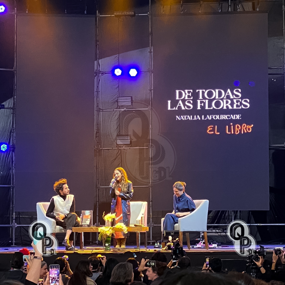 Natalia Lafourcade presento su libro "De Todas las Flores" en la Feria Internacional del Libro (FIL) de Guadalajara 2023