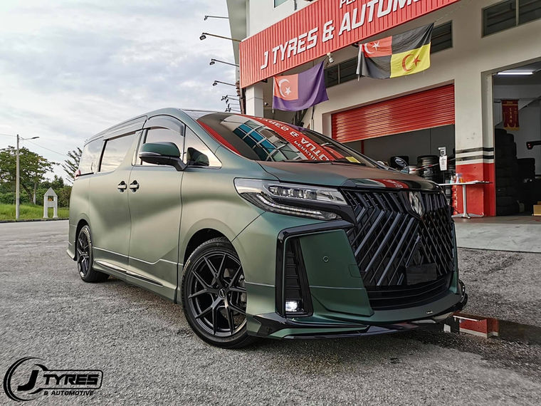 TOYOTA ALPHARD - ZR52X