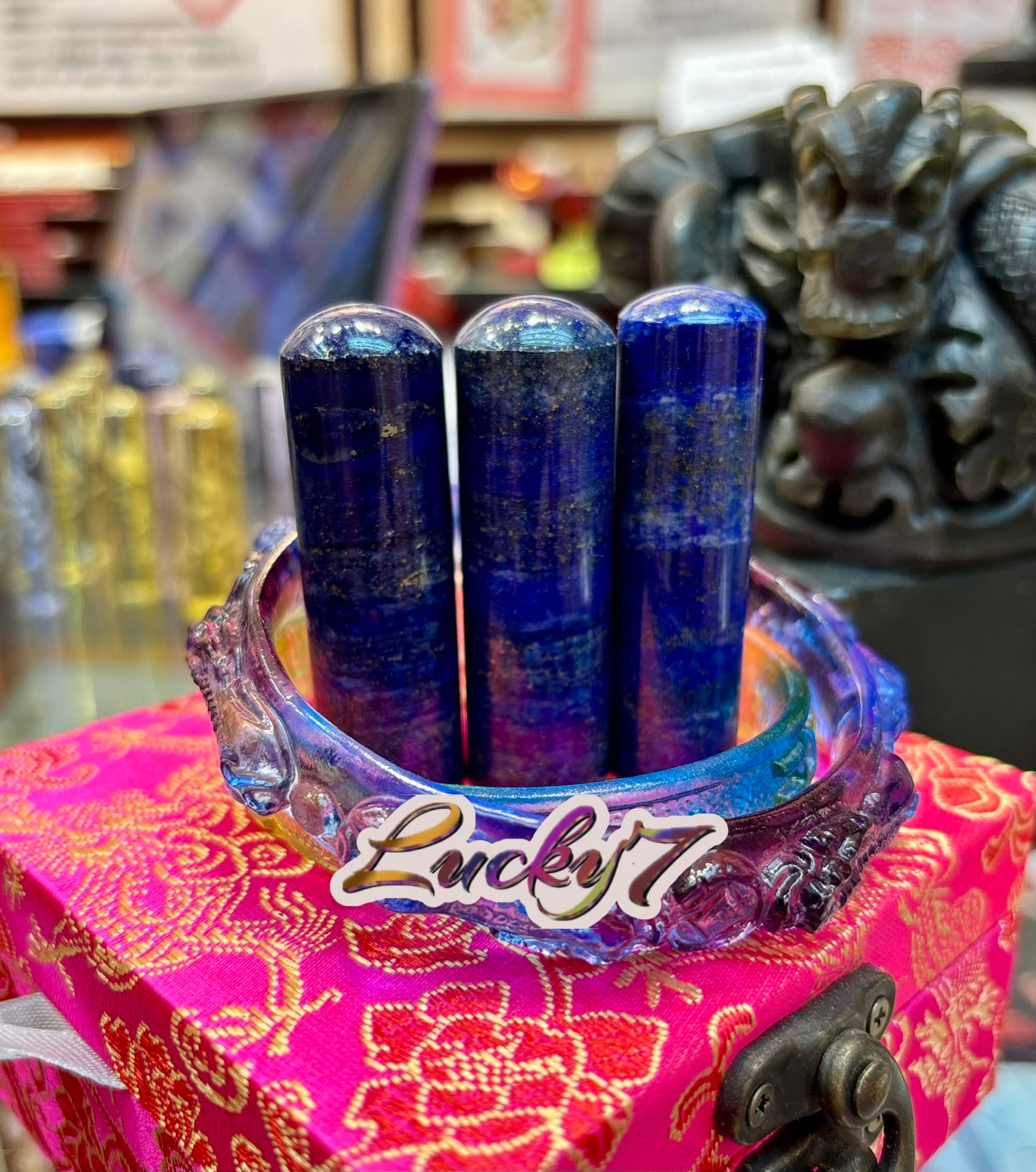 ラピスラズリ（写真は1つずつ撮って見せます）