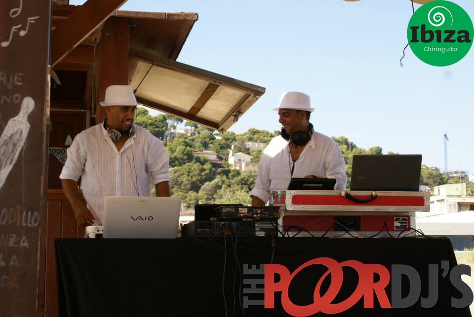 000_10517586_10204565442198947_6946919077555710360_n copy.jpg