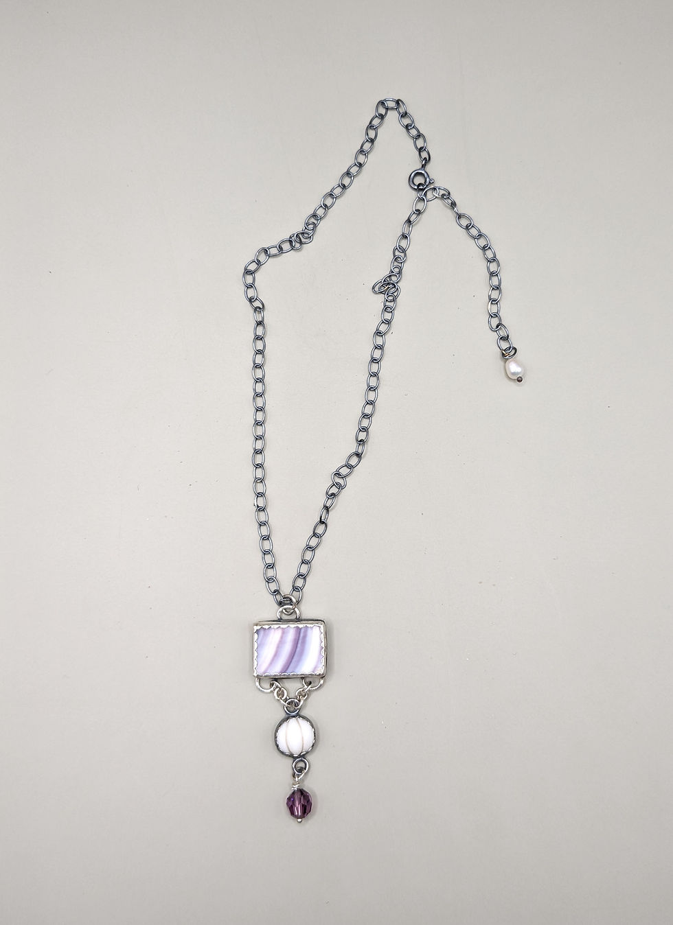 Pendant No. 8