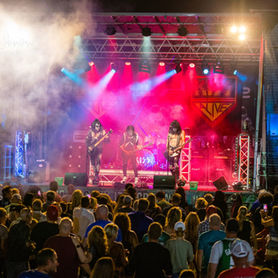 KISS Alive — KISS tribute band performing live