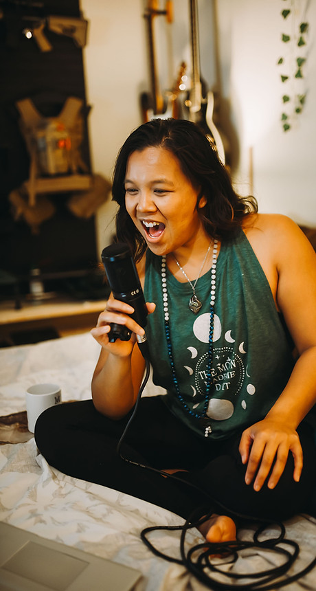 Speaking Into Shit Podcast