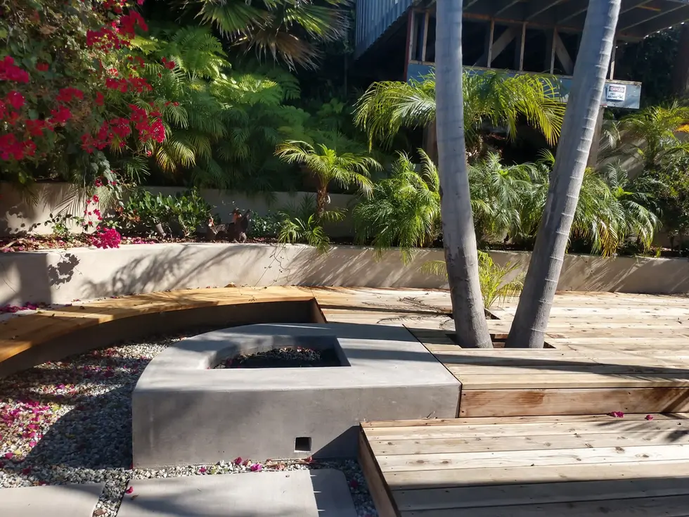 LOW-MAINTENANCE YARD – ERIK D_134853