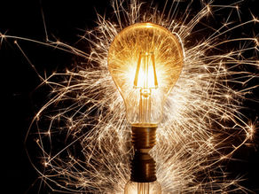 Cita del día: Elige iluminar el mundo (Gia Moretti) 