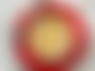 Galleta con chips de chocolate en taza