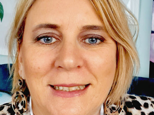 Sarah-Jane's bold, beautiful art