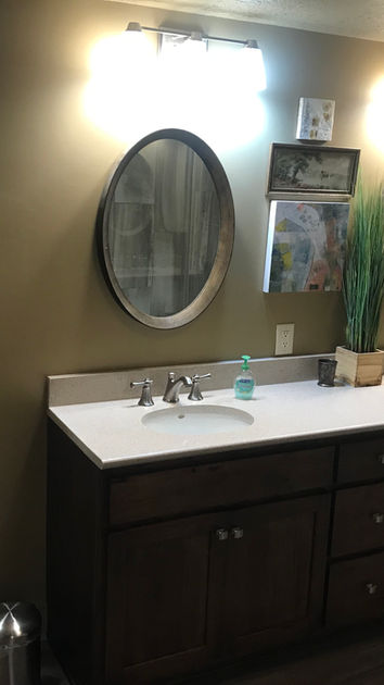 Carriage House bathroom