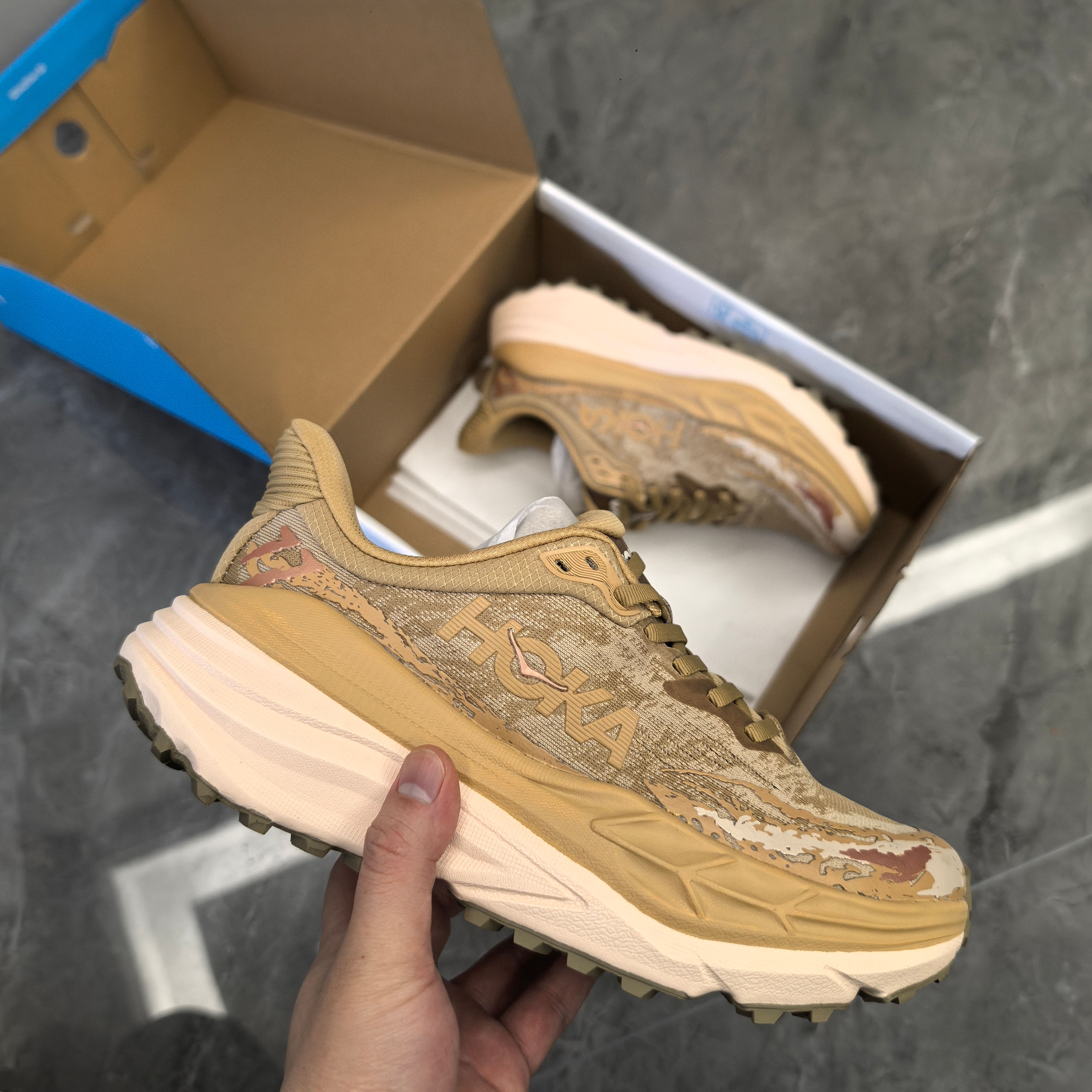 Hoka Stinson7