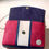 Miniaturbild: Frontansicht der Vorderseite: Colorblocking mit Streifen aus Kork in Bordeauxrot, Dunkelblau und Weiß