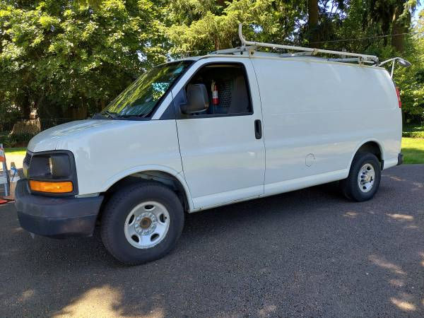2011 Chevrolet Express Cargo