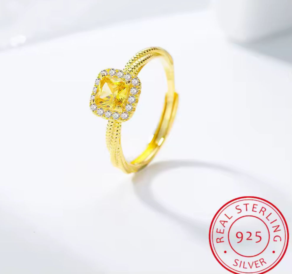 Citrine Square Cut Ring.