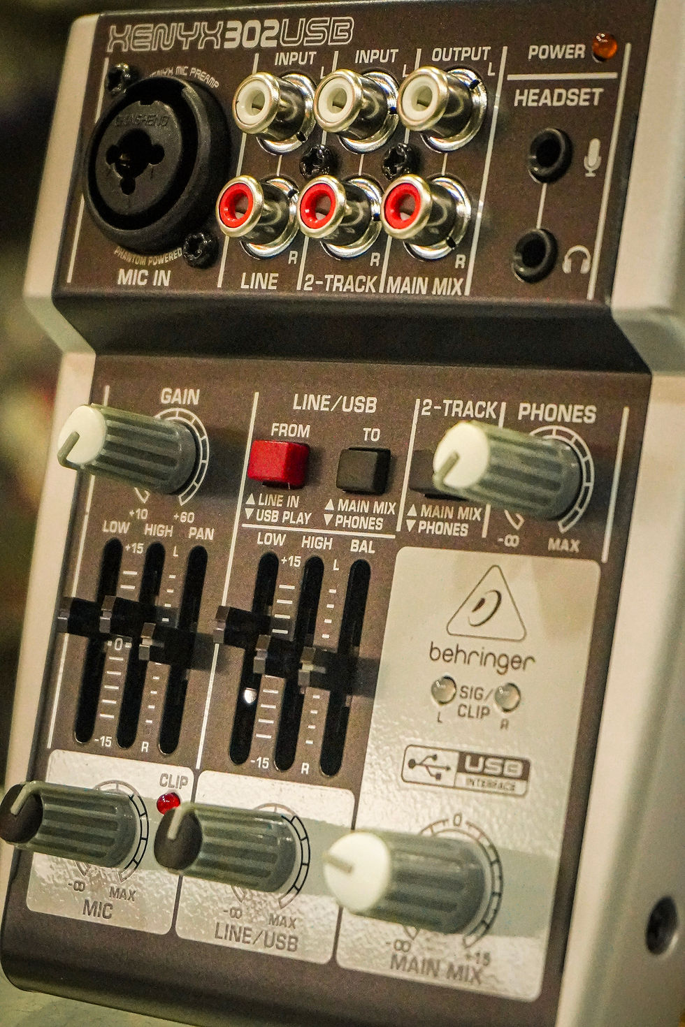 Miniatura: MEZCLADOR BEHRINGER 302USB