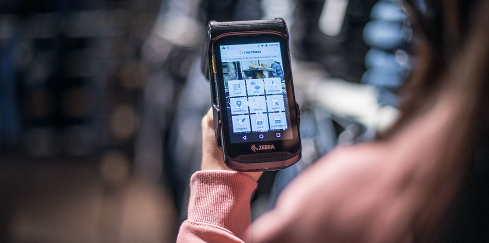 lecteur RFID mobile contenant le logiciel idcloud