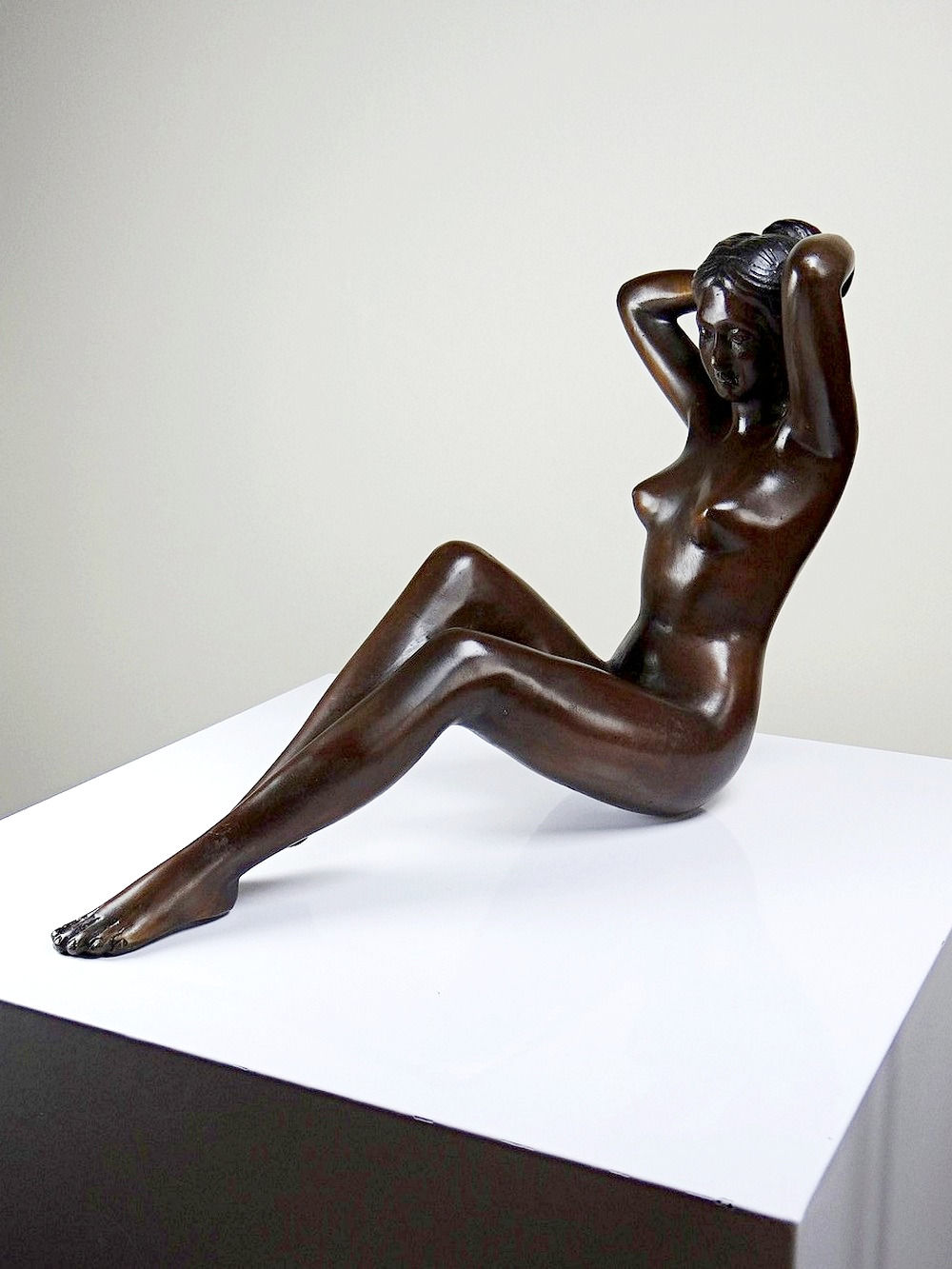 Grande statuette femme nue, Vénus en bronze de charme vintage