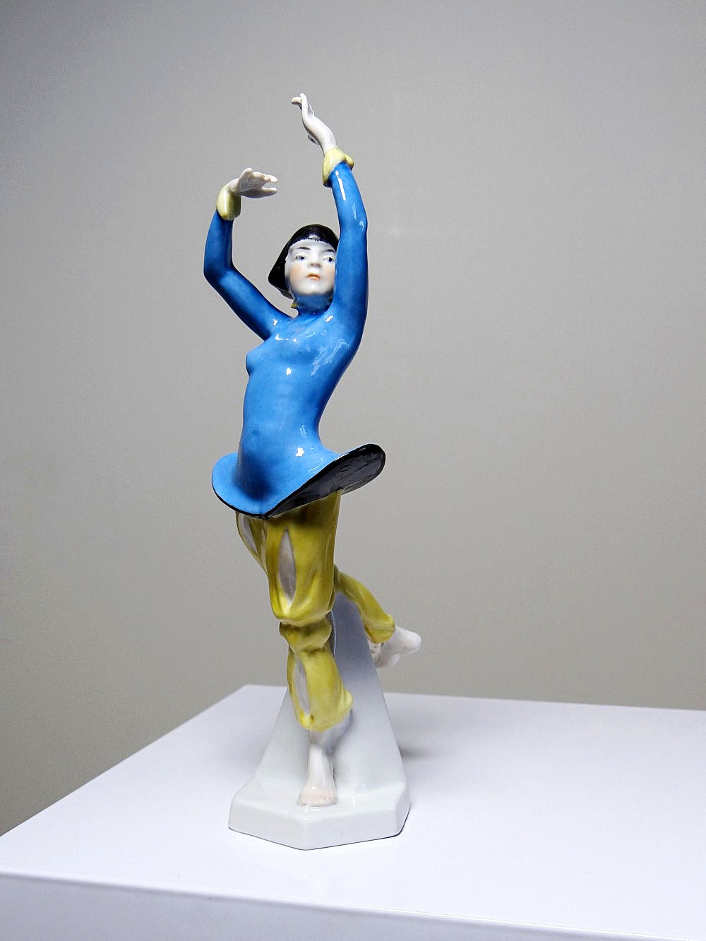 Sujet en porcelaine art déco ancien 1920-1930 danseuse Heubach